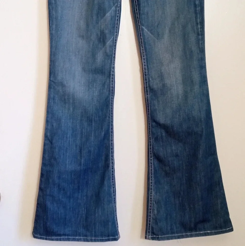 William Rast Daisy Super Flare jeans GUC women size 27 - Picture 2 of 9